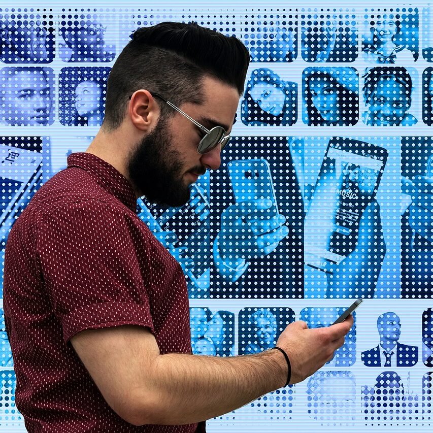 people, network, smartphone-3149976.jpg